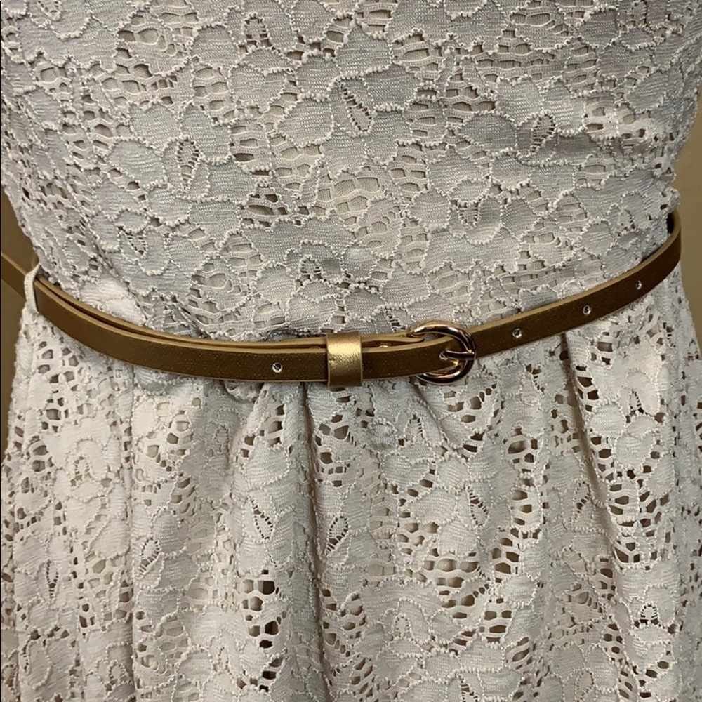 Lace Dress - Picture 5 of 5